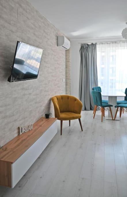 7A Dream Apartment 7A Si Parcare Nagyvárad Kültér fotó